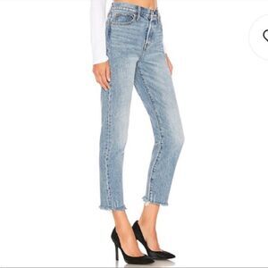 LEVI’S Wedgie Icon Fit Denim Jeans in Shut Up
Light Blue 24